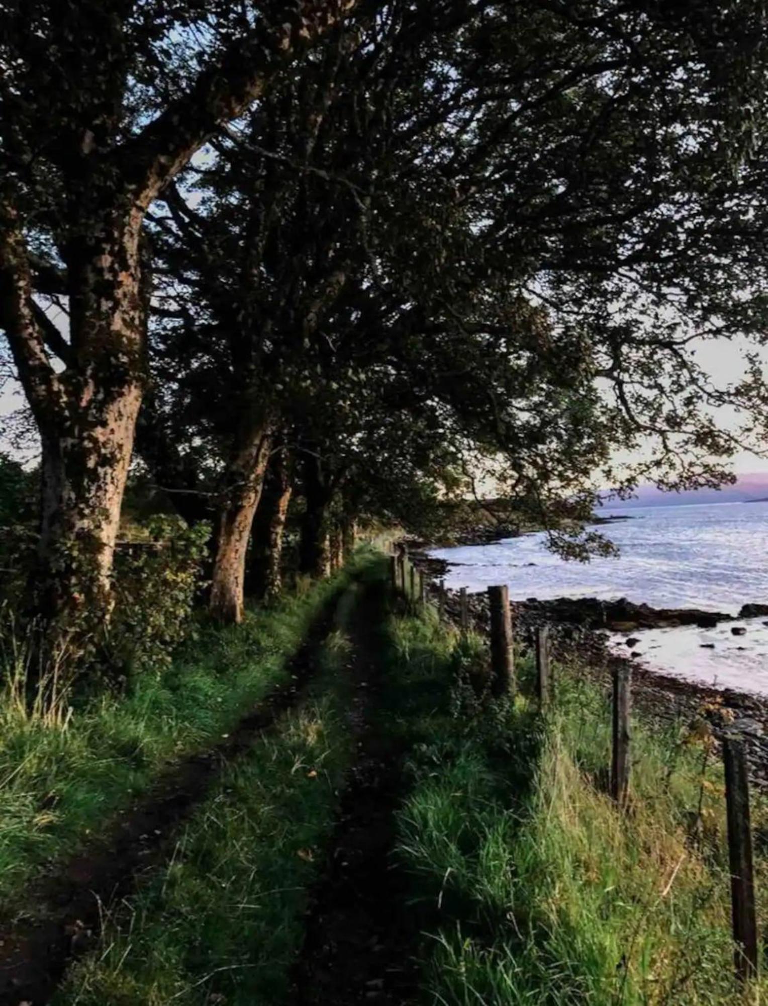 Mackinnon Cottage - 3 Bedroom Cottage Broadford (Isle of Skye) Esterno foto